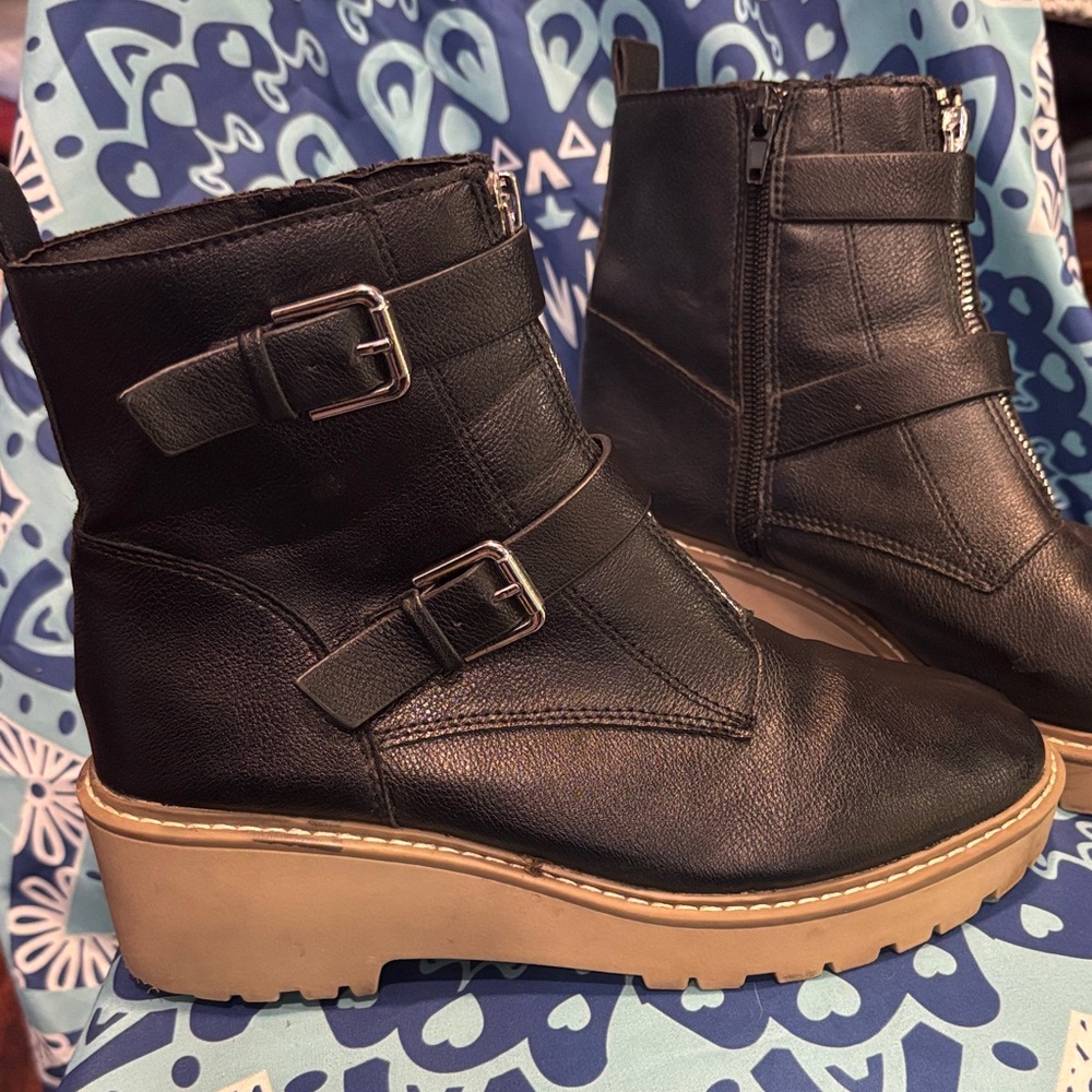 Trendy Black Ankle Booties with Buckle Detail - Picture 2 of 6